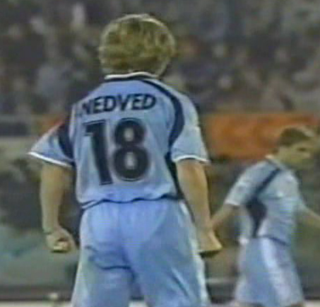 nedved_18_back_01.jpg